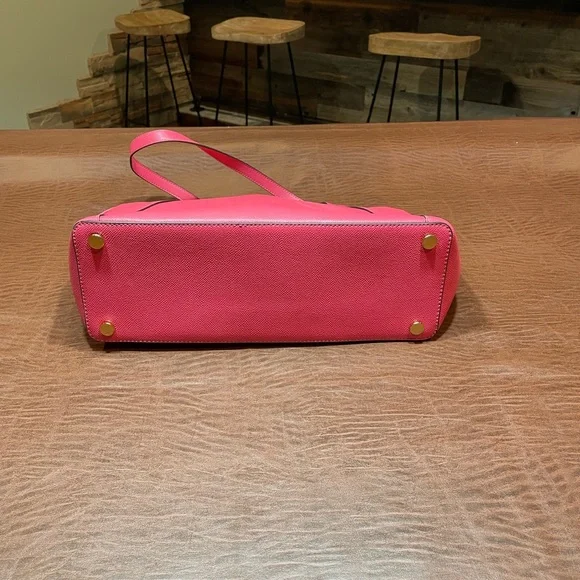 Michael Kors Pink Tote Bag - Picture 3 of 8